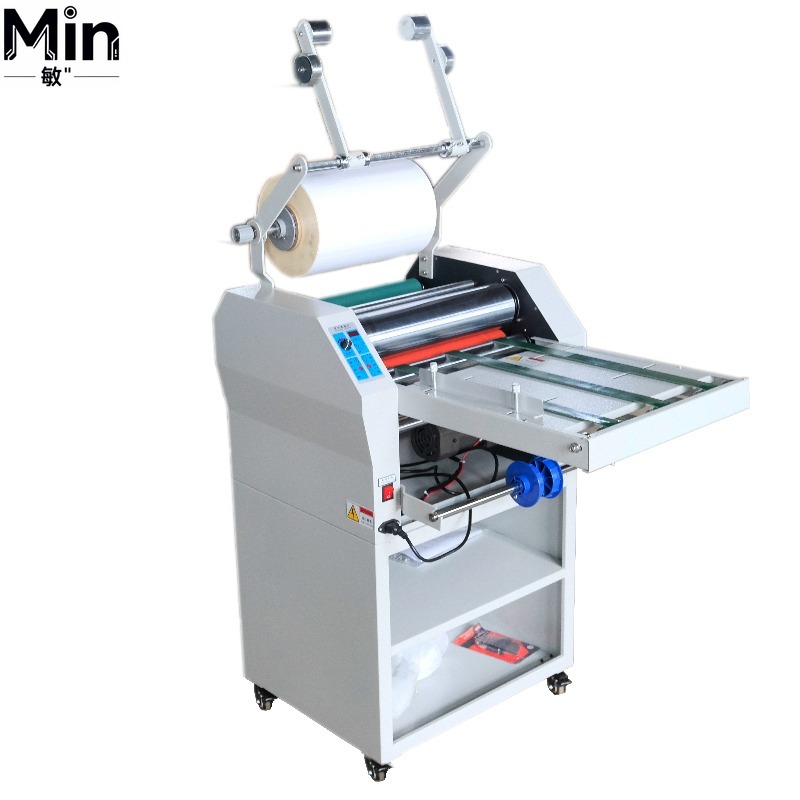 Commercial Printing Shop - Machine à plastifier à chaud et